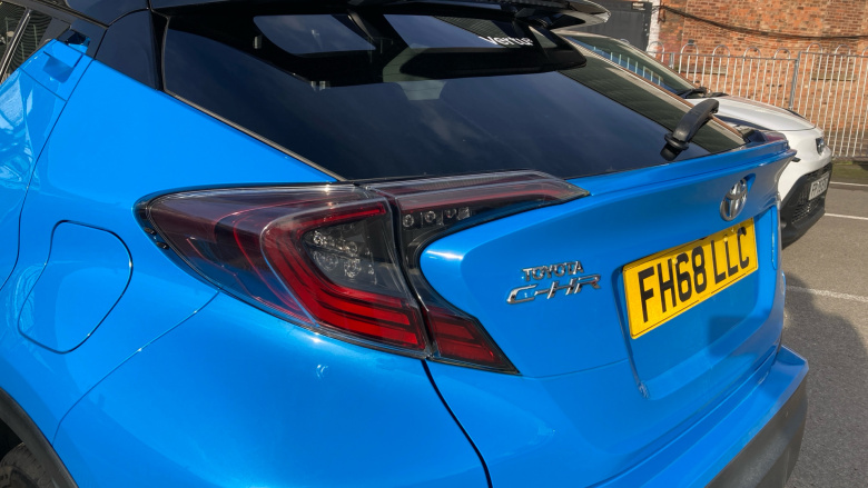 Toyota C-HR 1.8 Hybrid Dynamic 5dr CVT Hybrid Hatchback